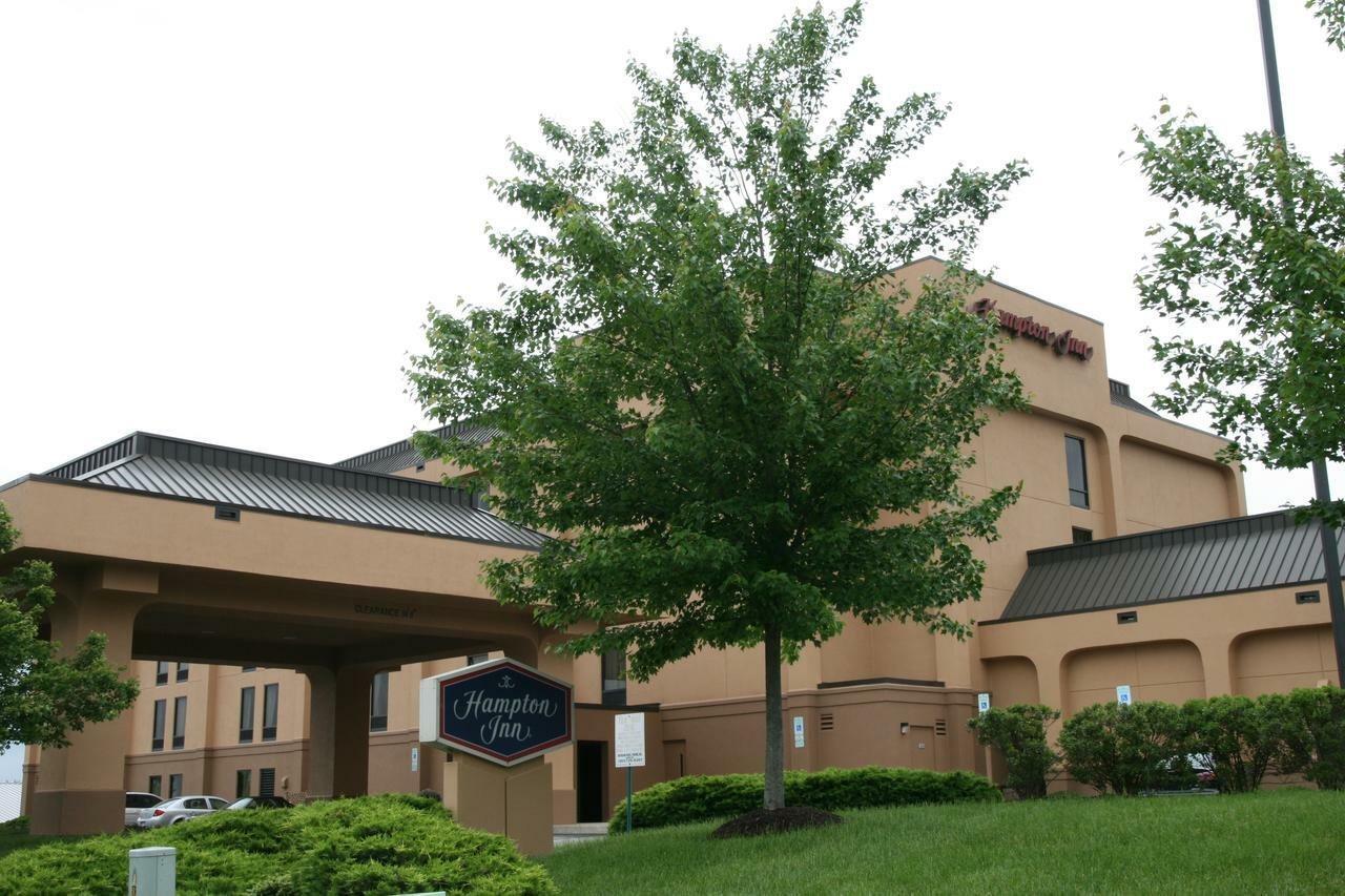 Hampton Inn Columbia Exterior photo